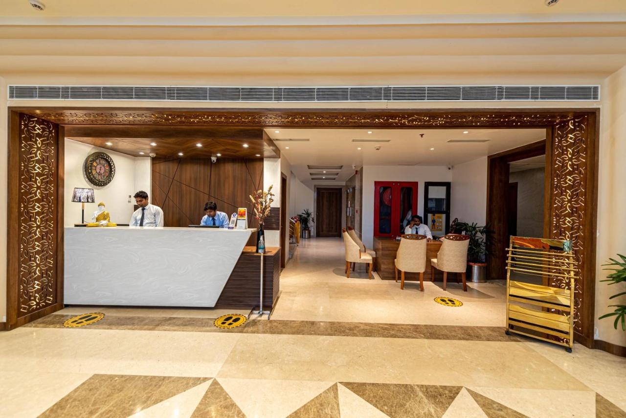 The Elite Lucknow Convention Hotel エクステリア 写真